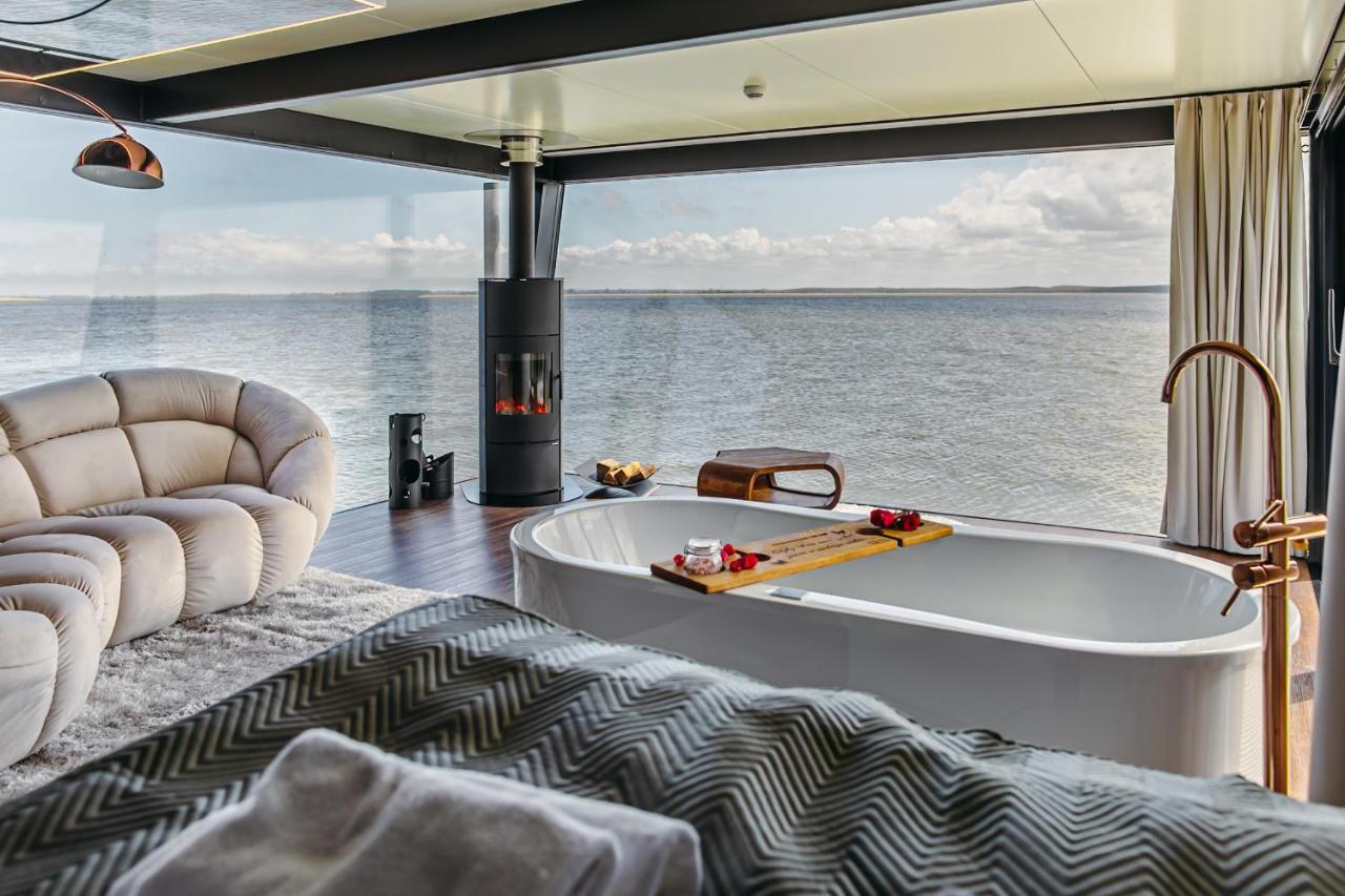 Grand Ht Houseboats - Domki Na Wodzie - Sauna, Jacuzzi, Kominek Großmöllen Exterior foto