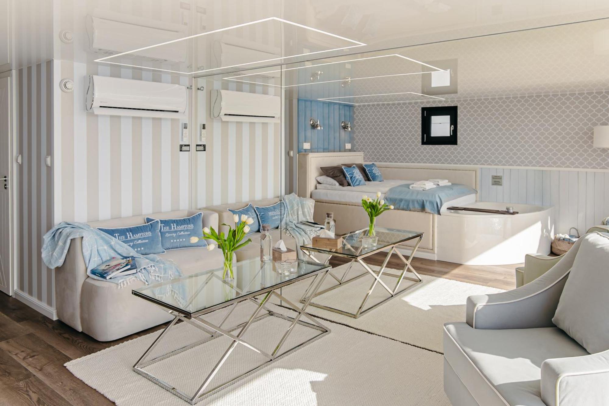 Grand Ht Houseboats - Domki Na Wodzie - Sauna, Jacuzzi, Kominek Großmöllen Zimmer foto