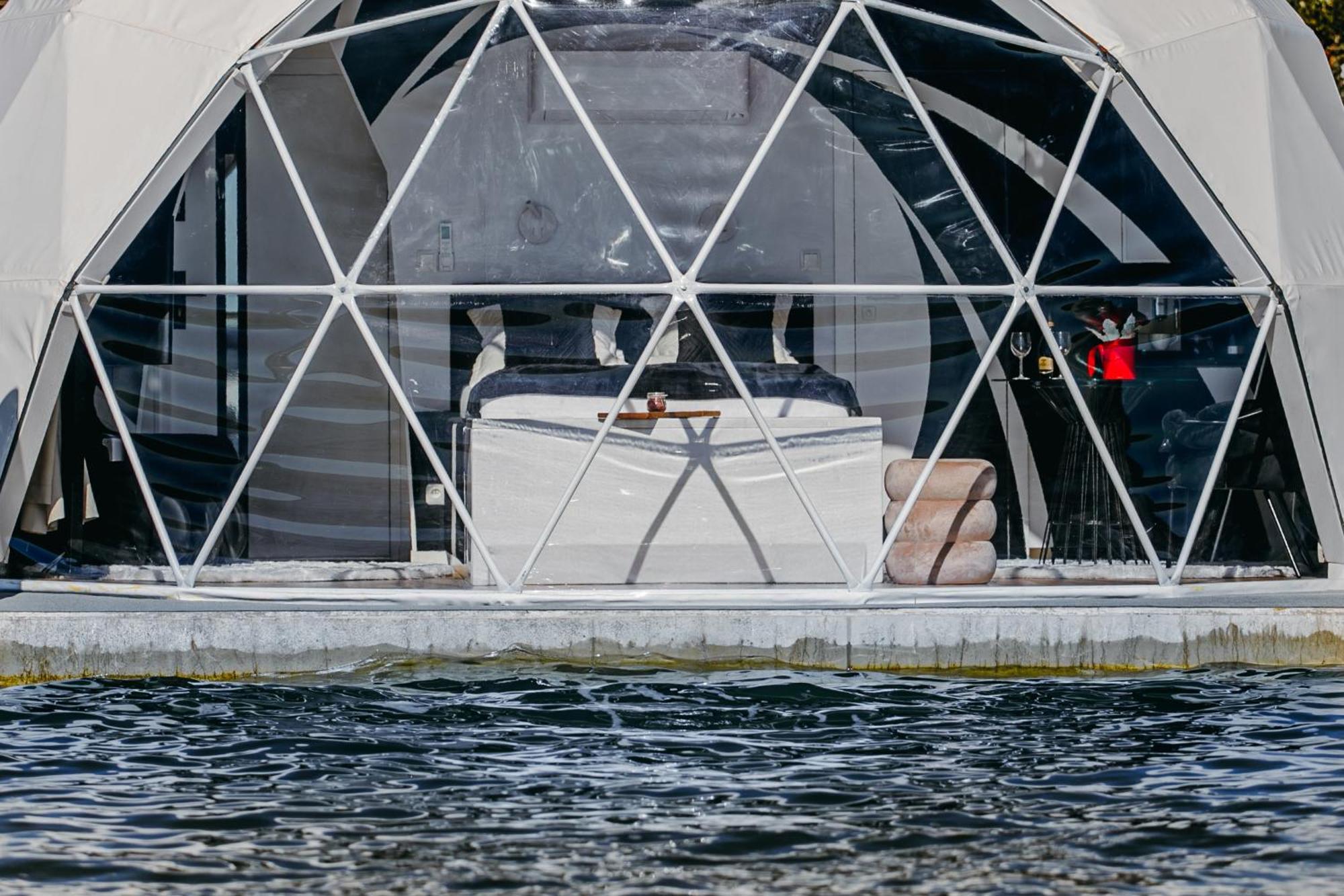 Grand Ht Houseboats - Domki Na Wodzie - Sauna, Jacuzzi, Kominek Großmöllen Zimmer foto