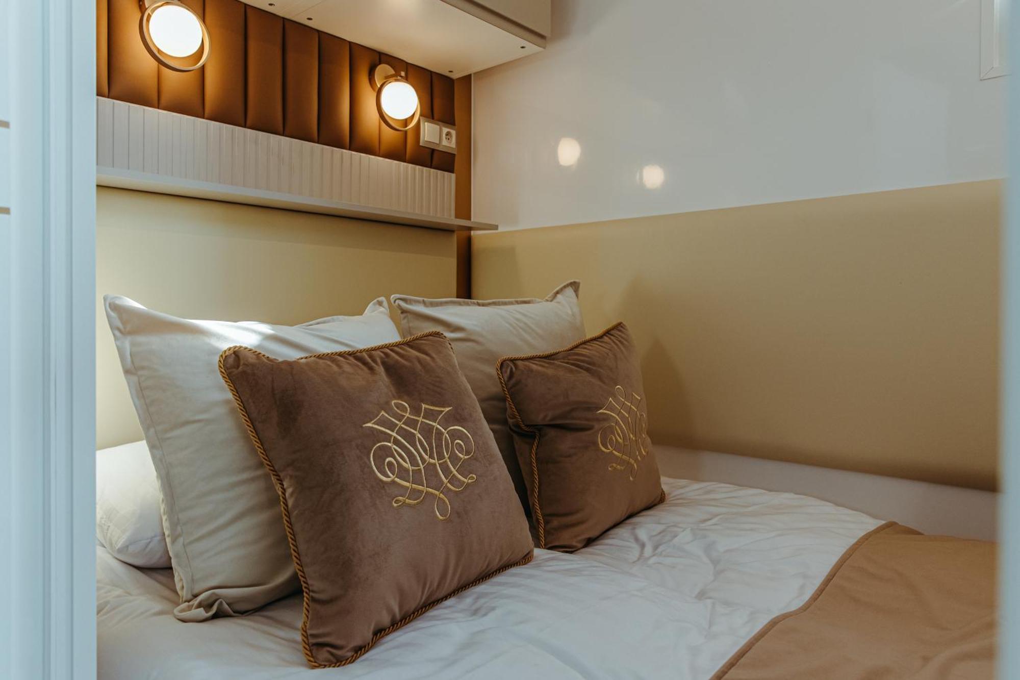 Grand Ht Houseboats - Domki Na Wodzie - Sauna, Jacuzzi, Kominek Großmöllen Zimmer foto