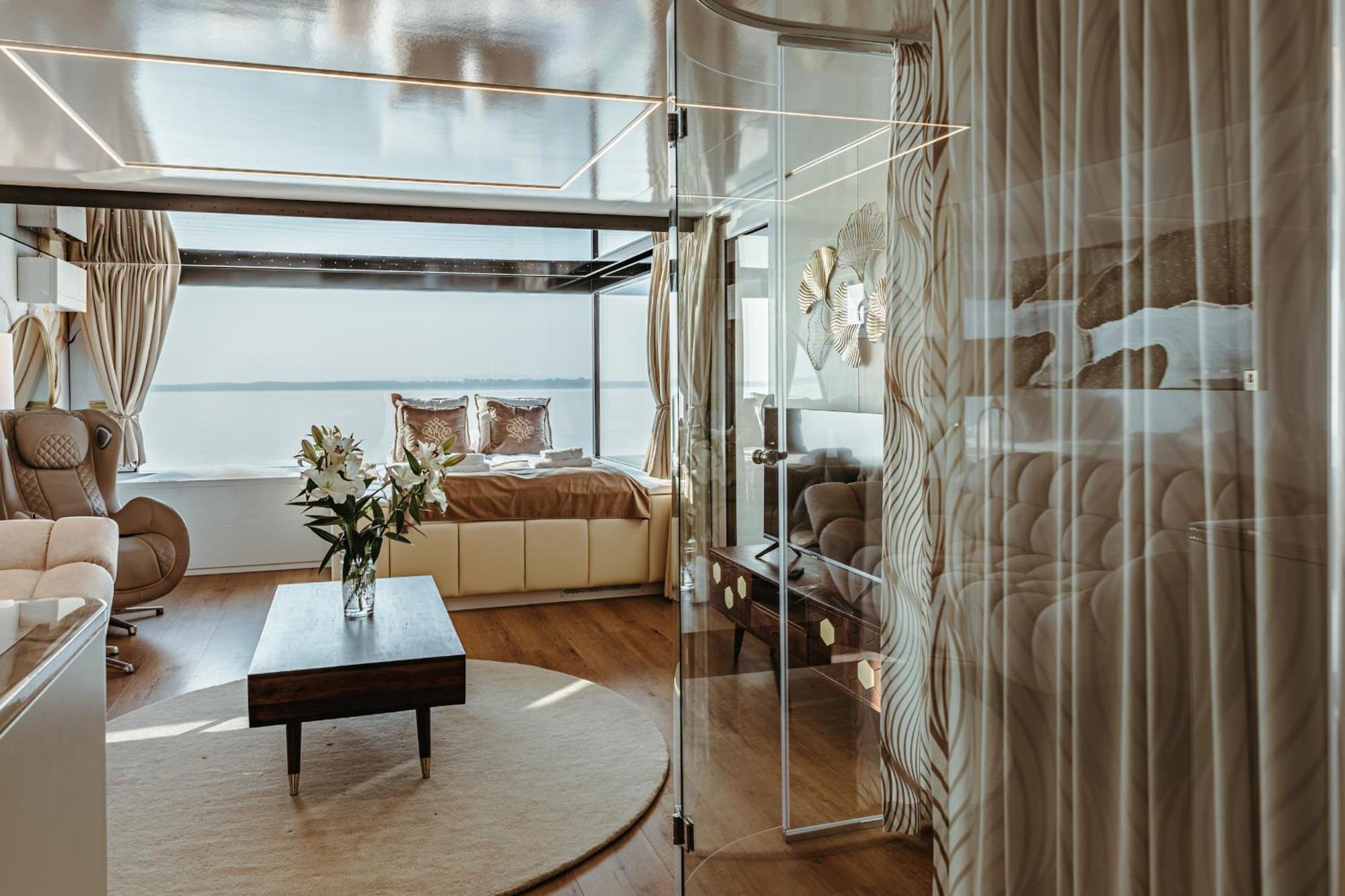 Grand Ht Houseboats - Domki Na Wodzie - Sauna, Jacuzzi, Kominek Großmöllen Zimmer foto